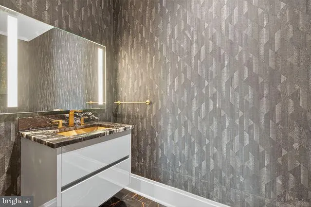 $2,799,000 | 7887 Jones Branch Drive, Unit 1904, McLean, VA 22102