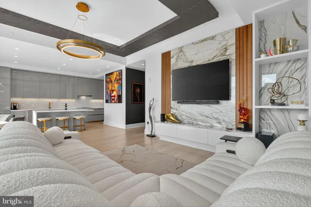 $2,799,000 | 7887 Jones Branch Drive, Unit 1904, McLean, VA 22102