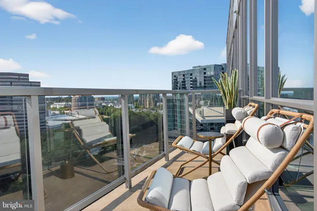 $2,799,000 | 7887 Jones Branch Drive, Unit 1904, McLean, VA 22102