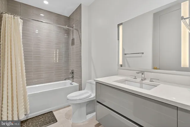 $2,799,000 | 7887 Jones Branch Drive, Unit 1904, McLean, VA 22102