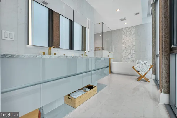 $2,799,000 | 7887 Jones Branch Drive, Unit 1904, McLean, VA 22102