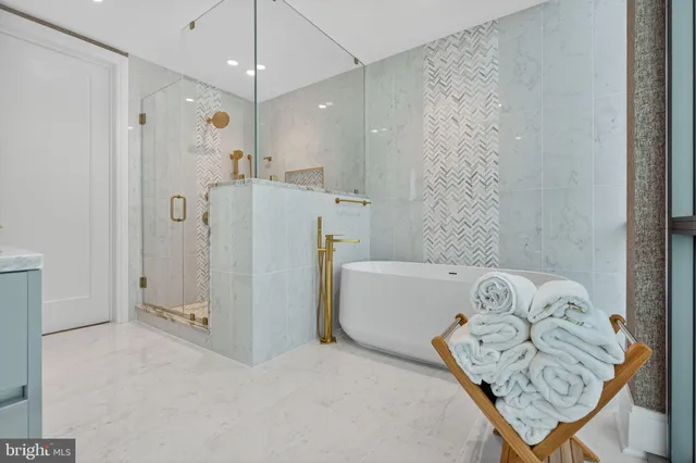 $2,799,000 | 7887 Jones Branch Drive, Unit 1904, McLean, VA 22102