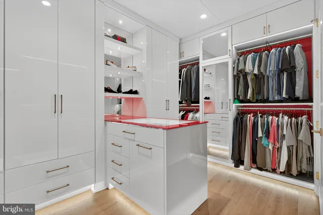 $2,799,000 | 7887 Jones Branch Drive, Unit 1904, McLean, VA 22102