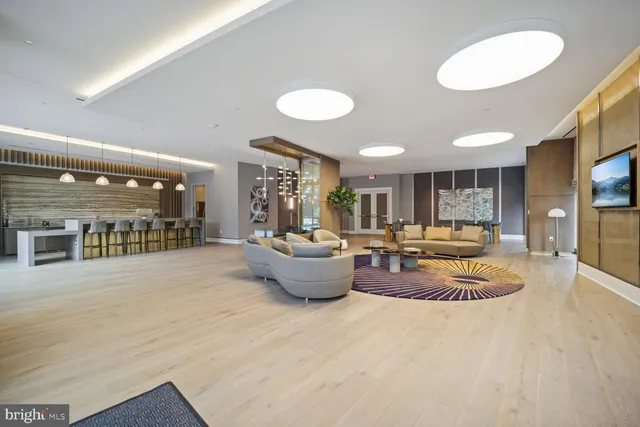 $2,799,000 | 7887 Jones Branch Drive, Unit 1904, McLean, VA 22102