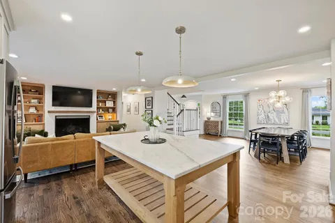 $1,400,000 | 601 Lansdowne Road, Charlotte, NC 28270
