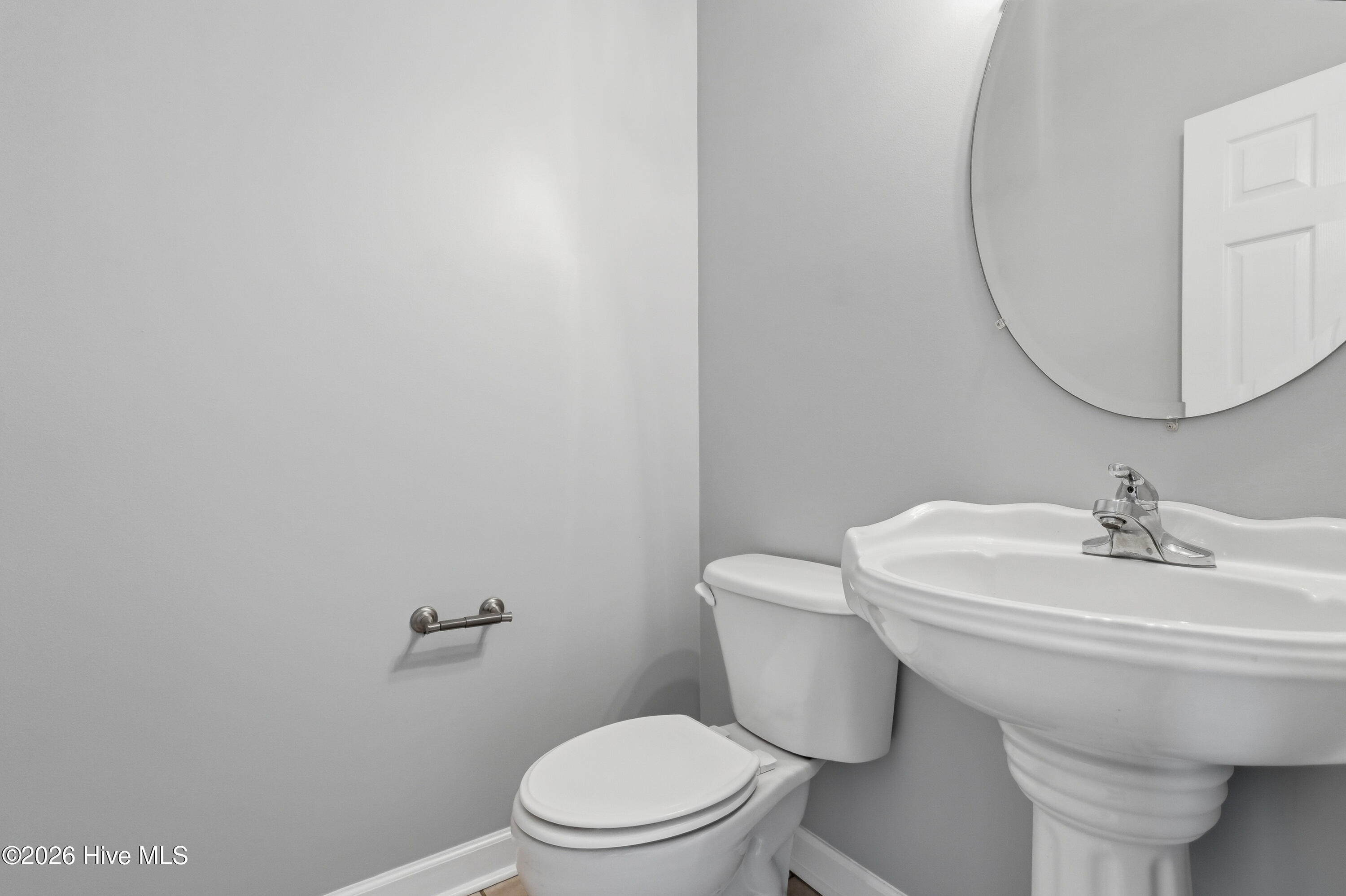 221 Rudolph Lane Hubert, NC 28539 - Photo 15 of 53 POWDER ROOM