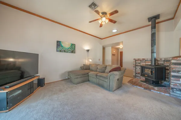 $386,000 | 3425 Silverwood Street, Redding, CA 96002