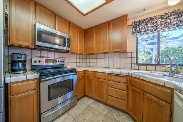 $390,000 | 3425 Silverwood Street, Redding, CA 96002