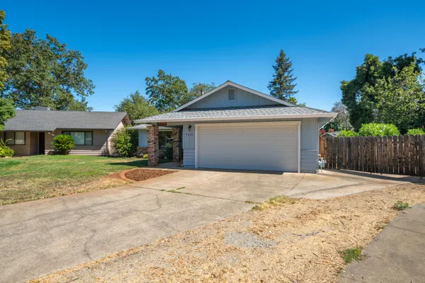 $386,000 | 3425 Silverwood Street, Redding, CA 96002