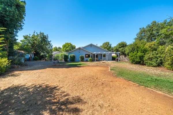 $386,000 | 3425 Silverwood Street, Redding, CA 96002