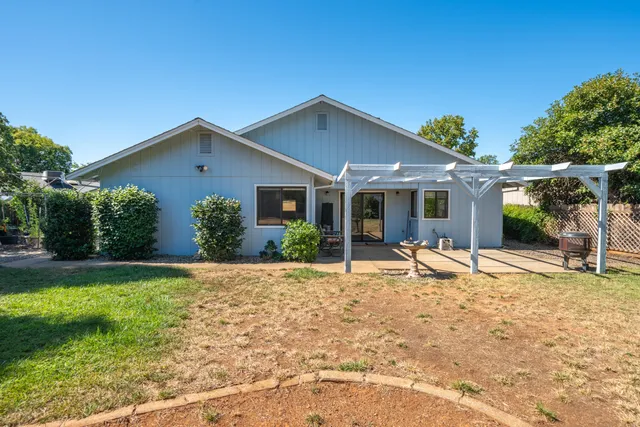 $390,000 | 3425 Silverwood Street, Redding, CA 96002
