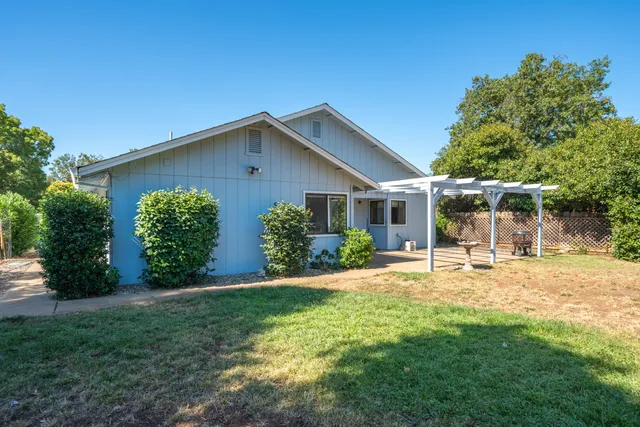 $390,000 | 3425 Silverwood Street, Redding, CA 96002