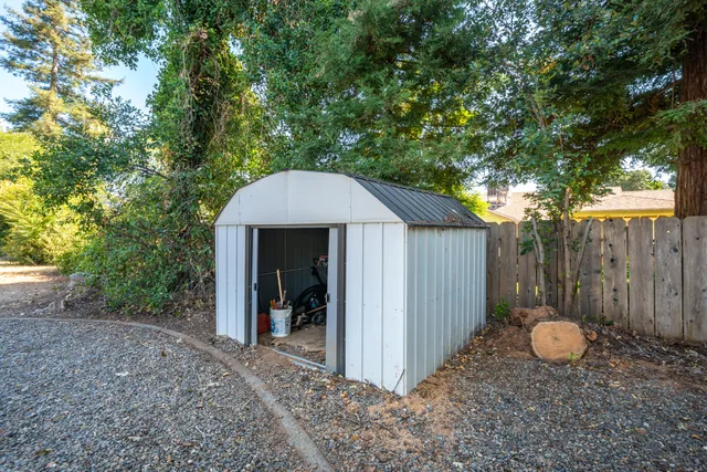 $390,000 | 3425 Silverwood Street, Redding, CA 96002