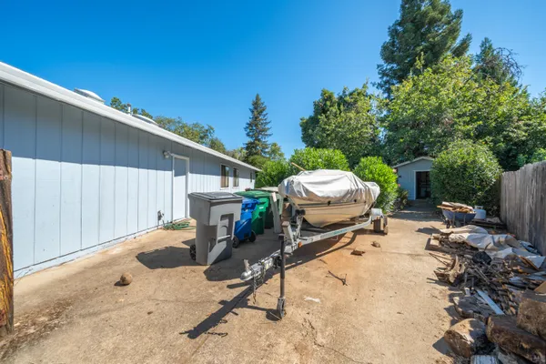 $386,000 | 3425 Silverwood Street, Redding, CA 96002