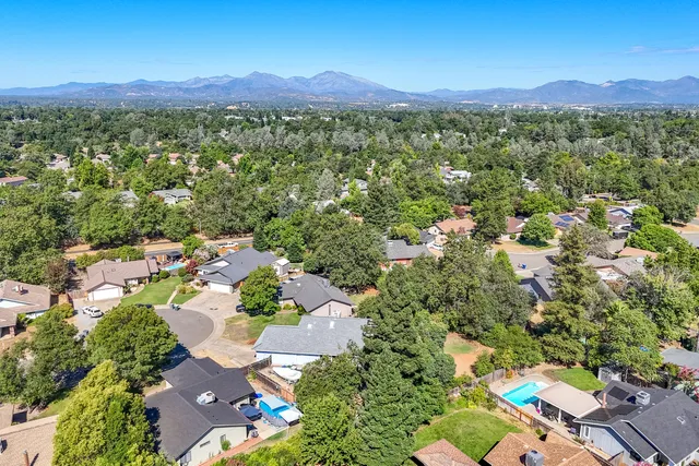 $390,000 | 3425 Silverwood Street, Redding, CA 96002