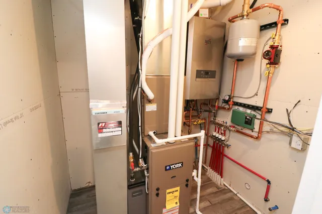 $329,900 | 1390 Prairie Lane, Wahpeton, ND 58075