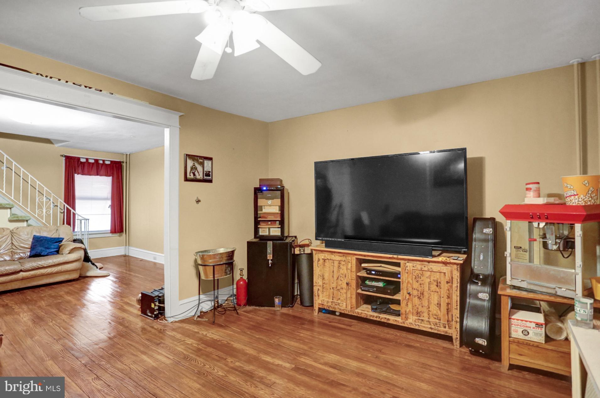 1522 Gregg Avenue Reading, PA 19607 - Photo 4 of 19 Gallery Image 4