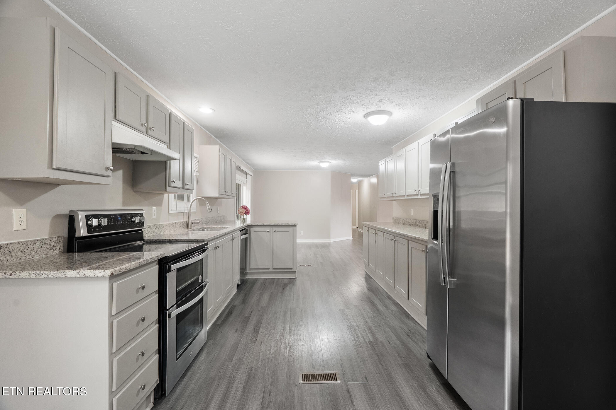 150 East Raccoon Valley Drive Heiskell, TN 37754 - Photo 13 of 36 dsc05062