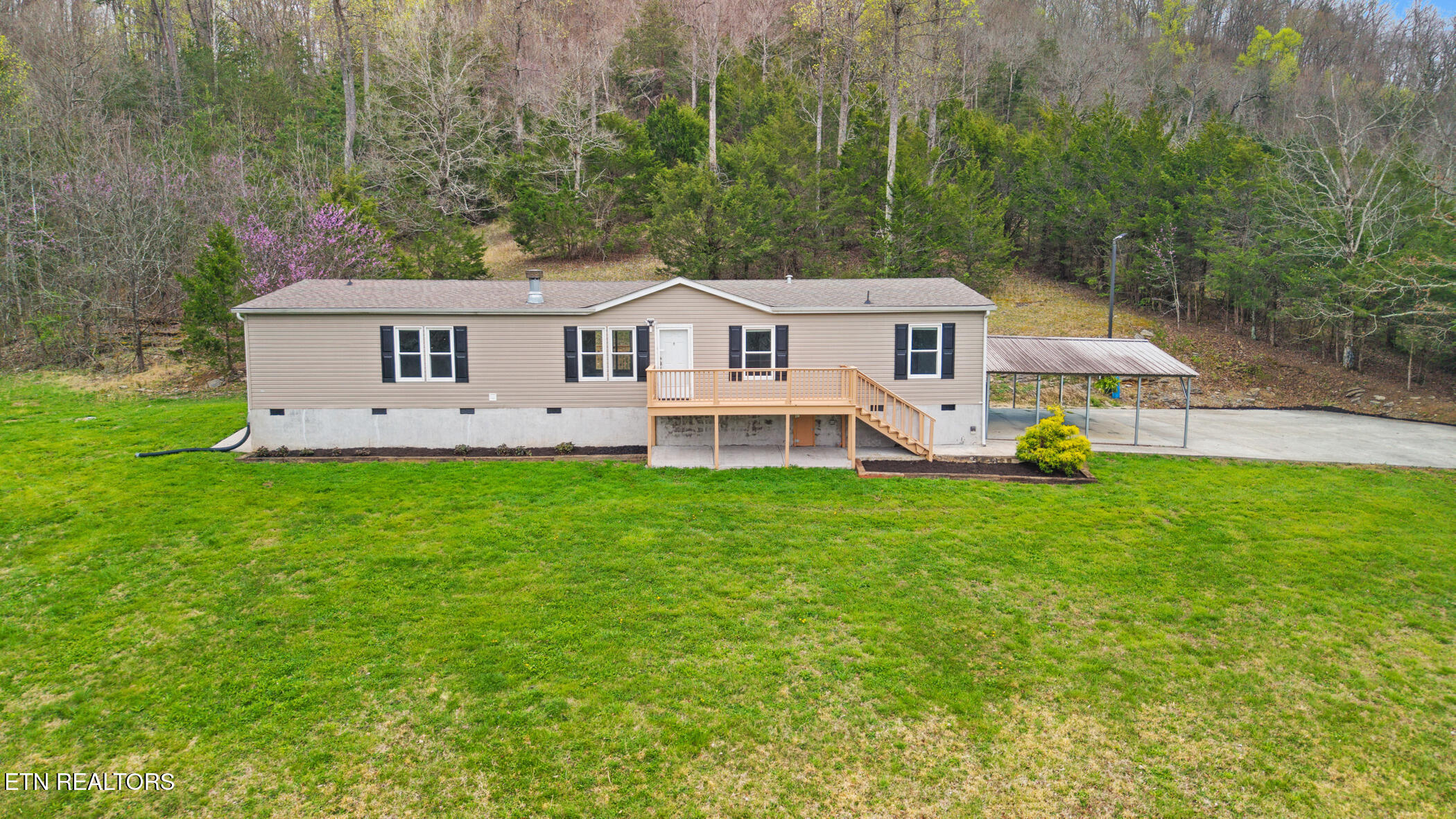 150 East Raccoon Valley Drive Heiskell, TN 37754 - Photo 2 of 36 dji_20260330101500_0588_d_1