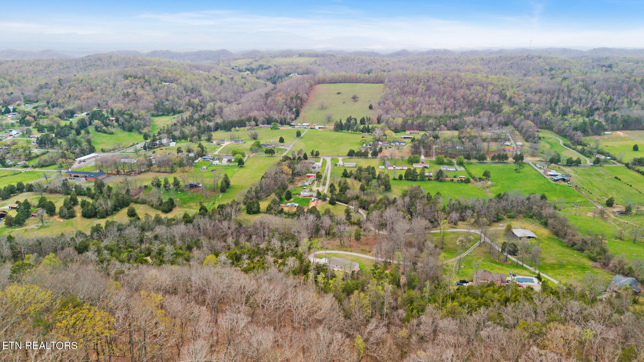 150 East Raccoon Valley Drive Heiskell, TN 37754 - Photo 30 of 36 dji_20260330101327_0579_d