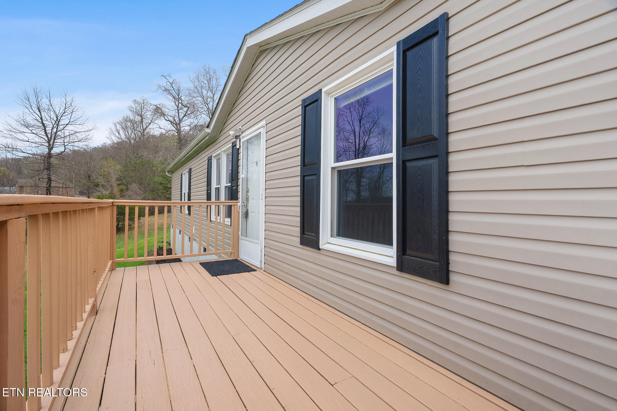 150 East Raccoon Valley Drive Heiskell, TN 37754 - Photo 5 of 36 dsc05147