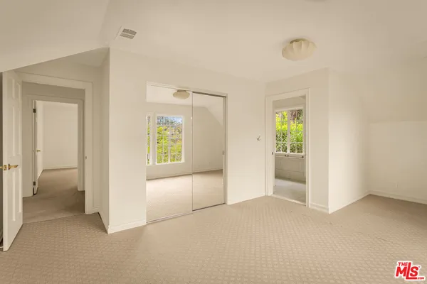 $39,500 | 353 North Gunston Drive, Los Angeles, CA 90049