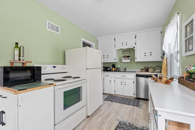 $239,900 | 1649 South 6th Street, Brainerd, MN 56401