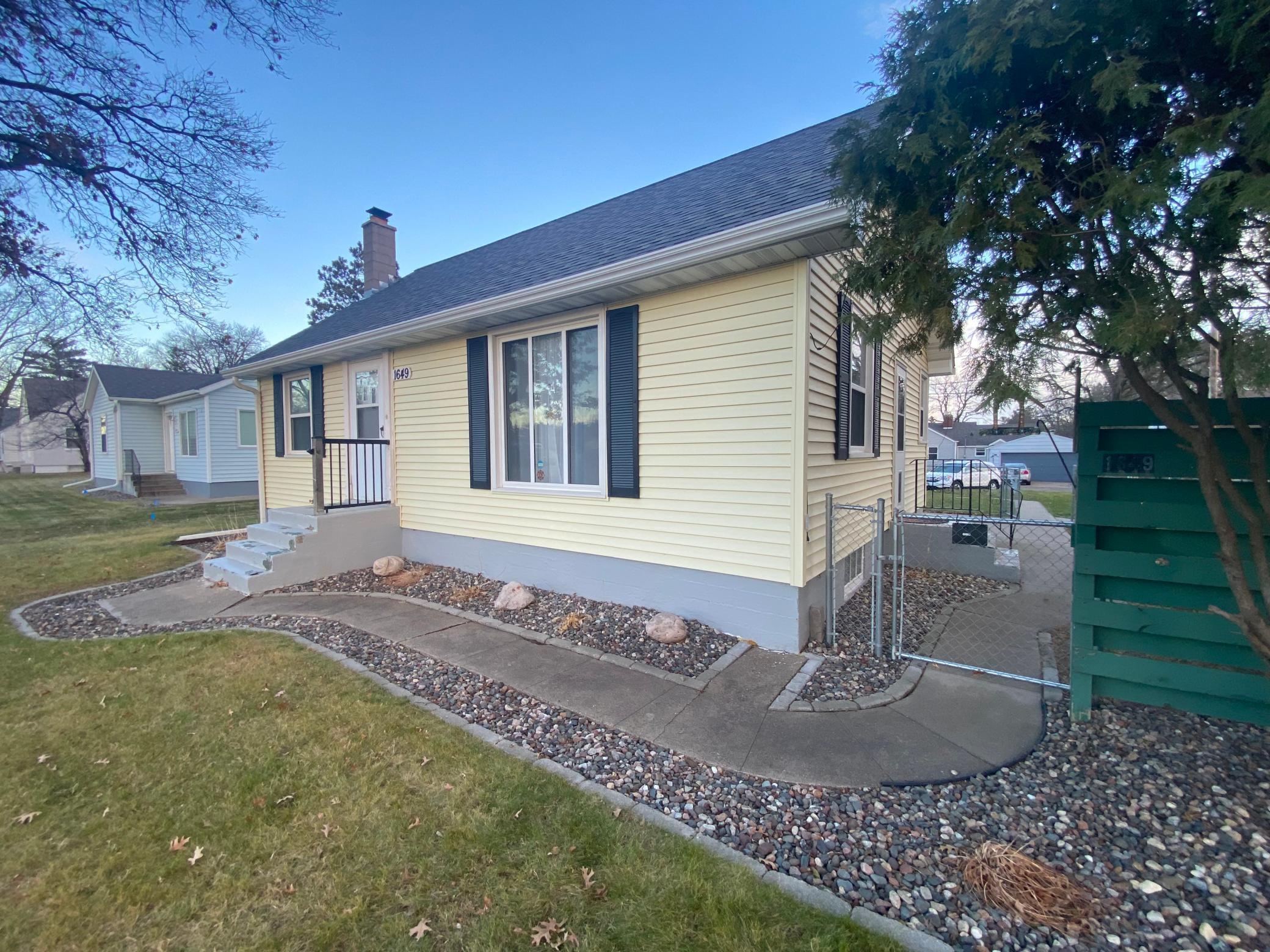 1649 South 6th Street Brainerd, MN 56401 - Photo 3 of 24