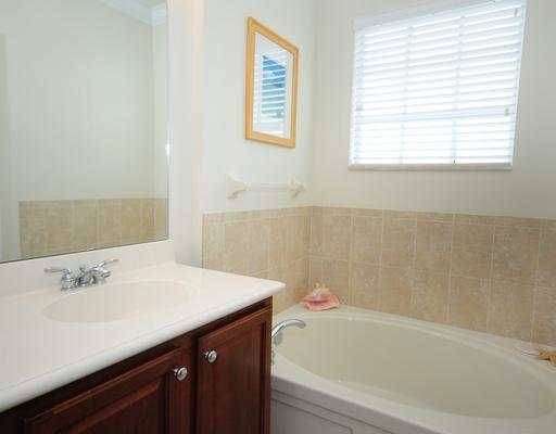 241 East Thatch Palm Circle Jupiter, FL 33458 - Photo 7 of 13 Additional Photo