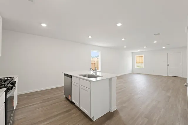 $236,990 | 18723 Sunset Horizon Drive, Hockley, TX 77447