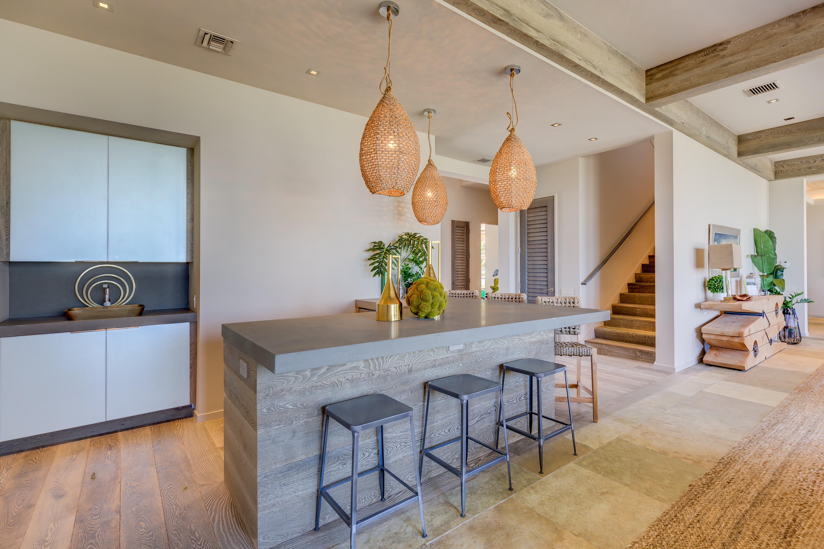 711 North Ocean Boulevard Delray Beach, FL 33483 - Photo 19 of 49 Full Wet Bar