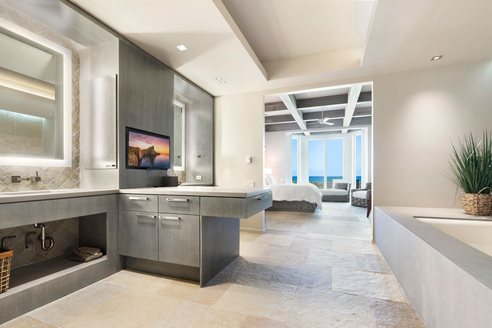 711 North Ocean Boulevard Delray Beach, FL 33483 - Photo 24 of 49 Master Bath