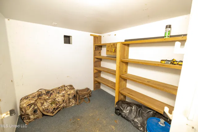 $2,820,000 | 3104 Booger Bottom Creek, West, MS 39192