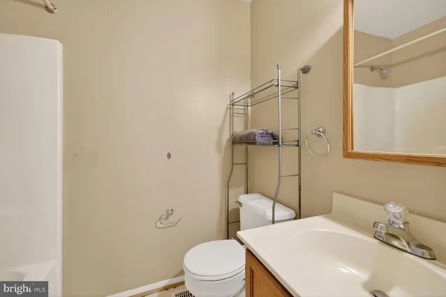 $370,000 | 6846 Carnation Circle, Frederick, MD 21703