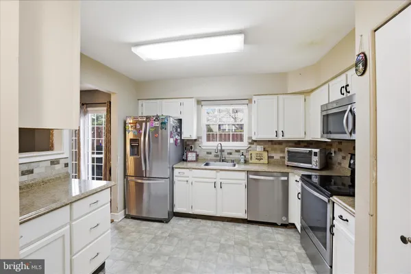 $350,000 | 6846 Carnation Circle, Frederick, MD 21703