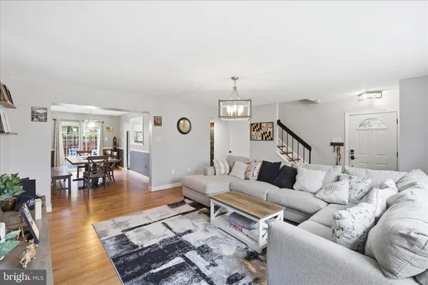 $350,000 | 6846 Carnation Circle, Frederick, MD 21703
