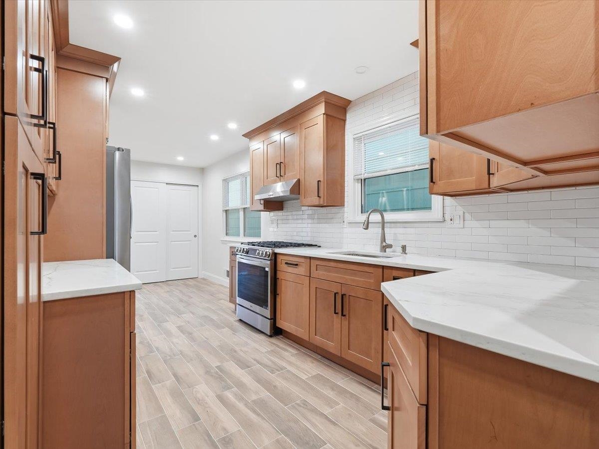 119 Bergen Street, Unit 2 Harrison, NJ 07029 - Photo 10 of 30