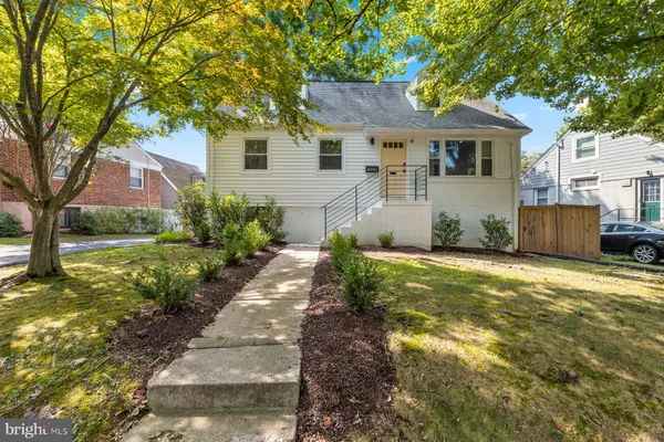 $774,900 | 4100 Spruell Drive, Kensington, MD 20895