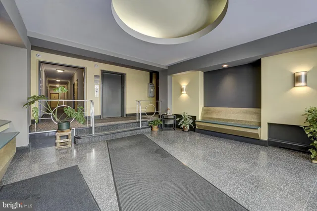 $349,900 | 3025 Ontario Road Northwest, Unit 105, Washington, DC 20009