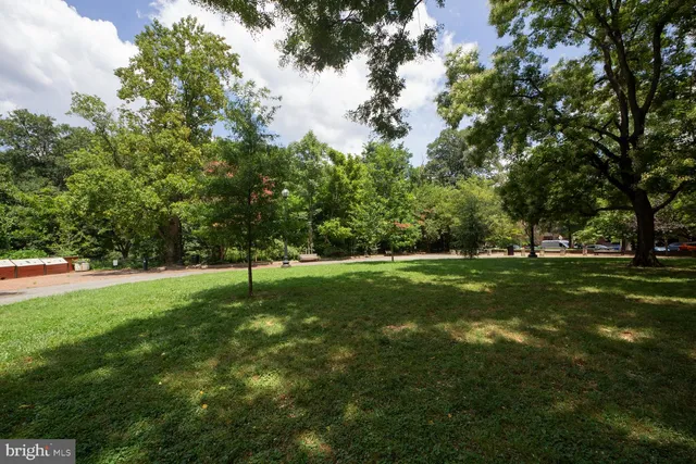 $349,900 | 3025 Ontario Road Northwest, Unit 105, Washington, DC 20009