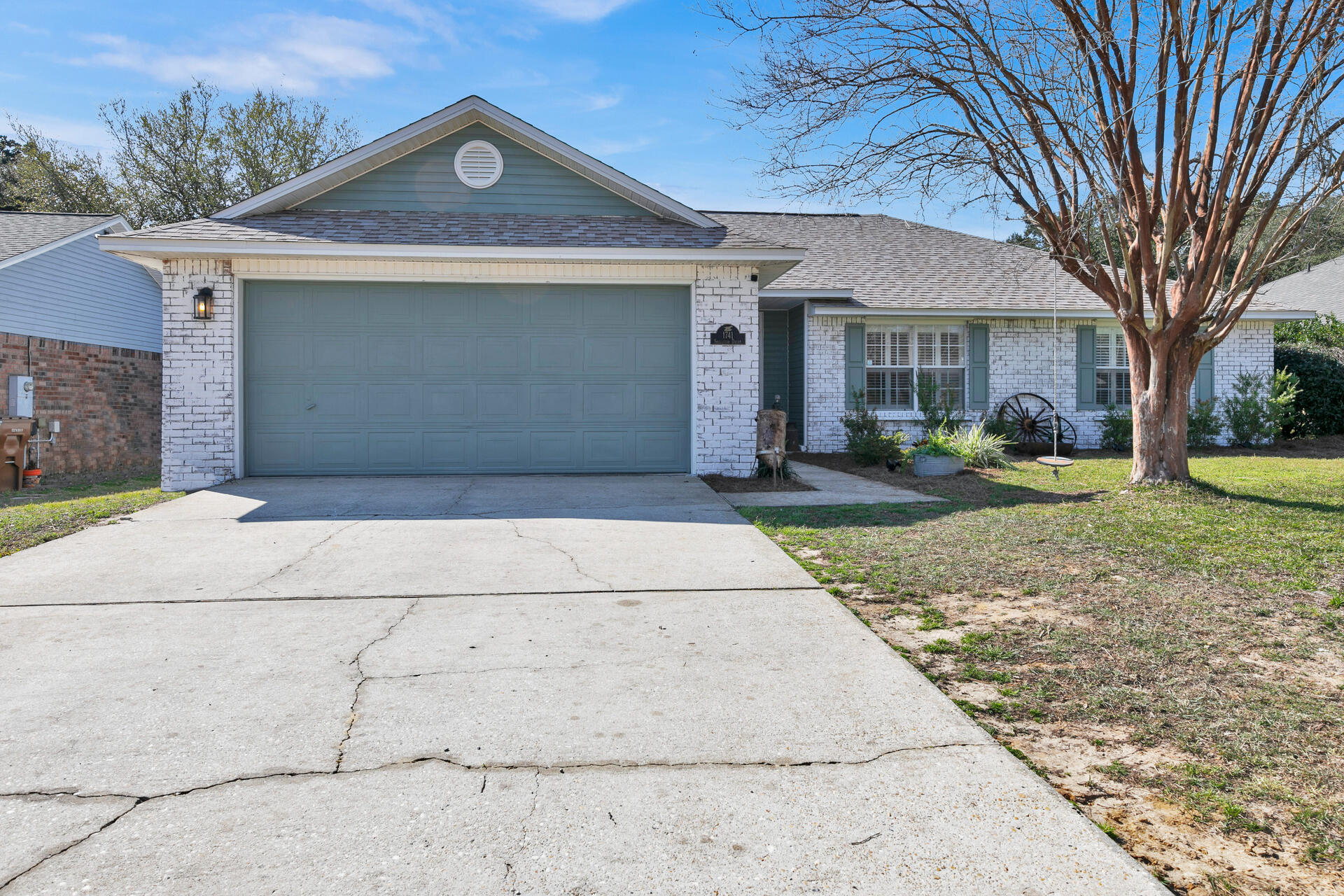 1741 Shellfish Drive Navarre, FL 32566 - Photo 2 of 39 Gallery Image 2
