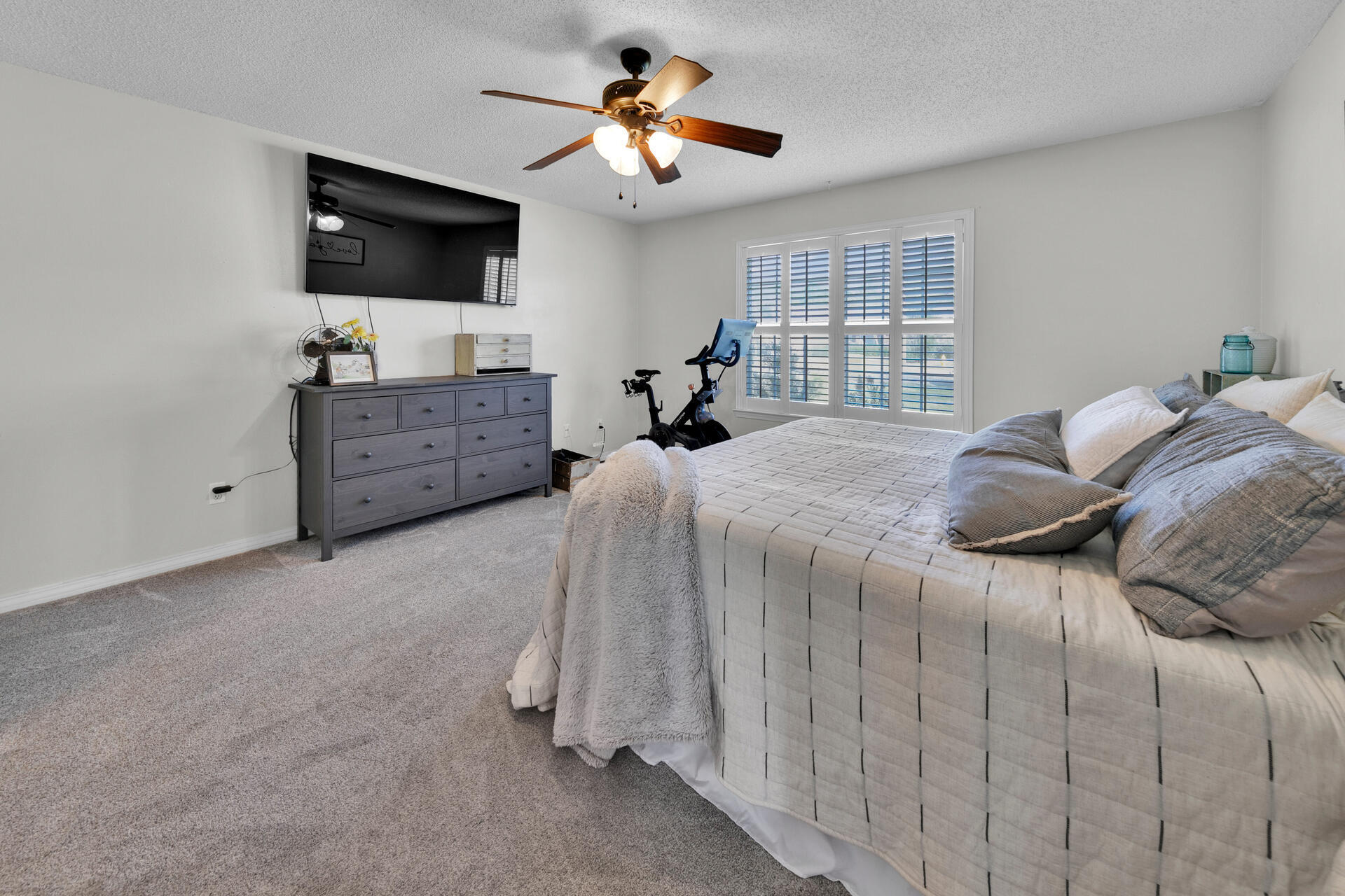 1741 Shellfish Drive Navarre, FL 32566 - Photo 4 of 39 Gallery Image 4
