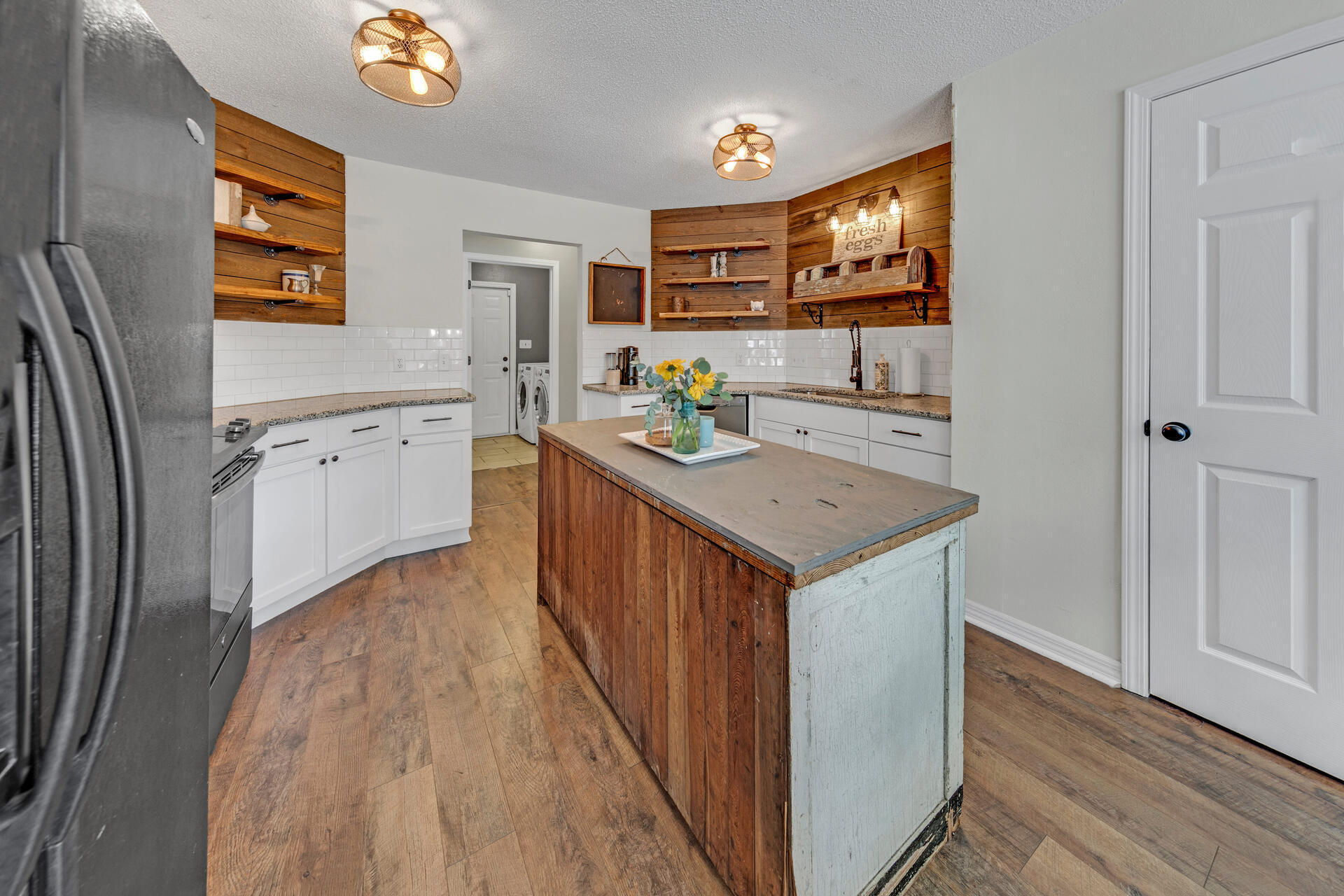 1741 Shellfish Drive Navarre, FL 32566 - Photo 6 of 39 Gallery Image 6