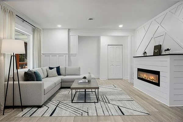 $509,000 | 8527 Benjamin Simmons Road, Hollywood, SC 29449