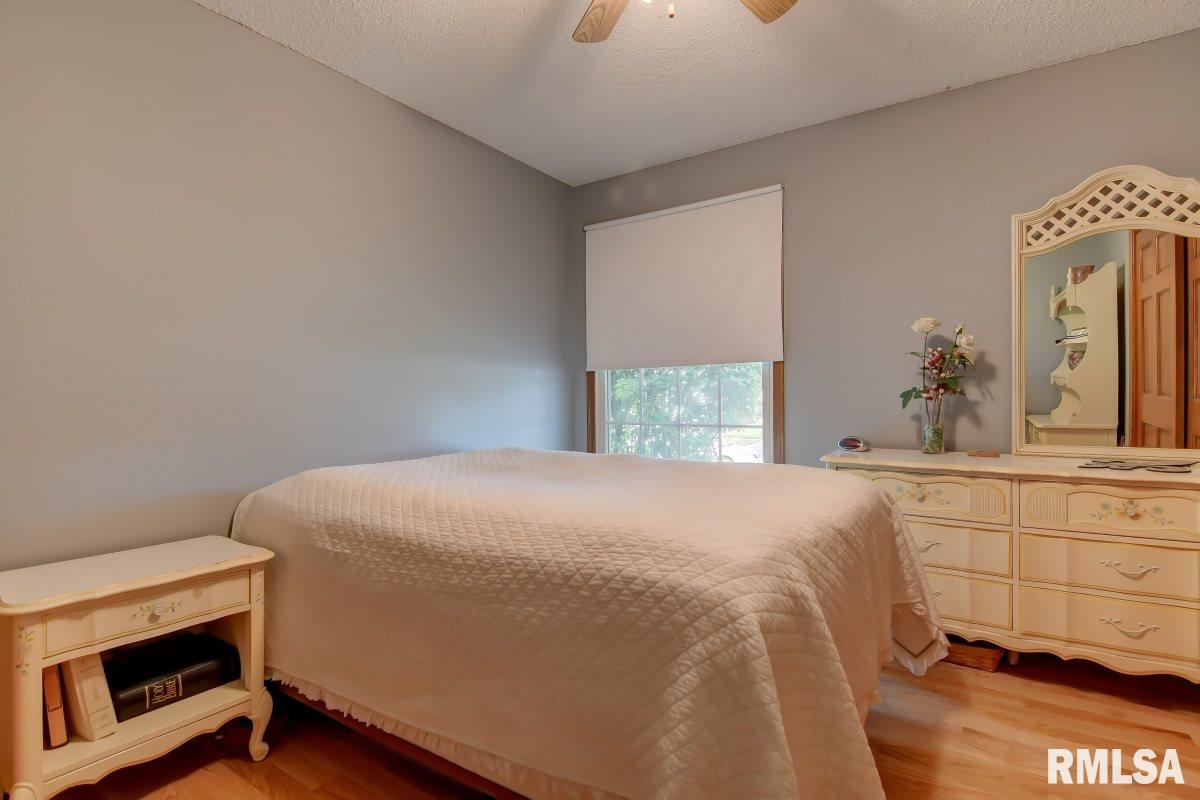 2608 Delaware Drive Springfield, IL 62702 - Photo 14 of 30