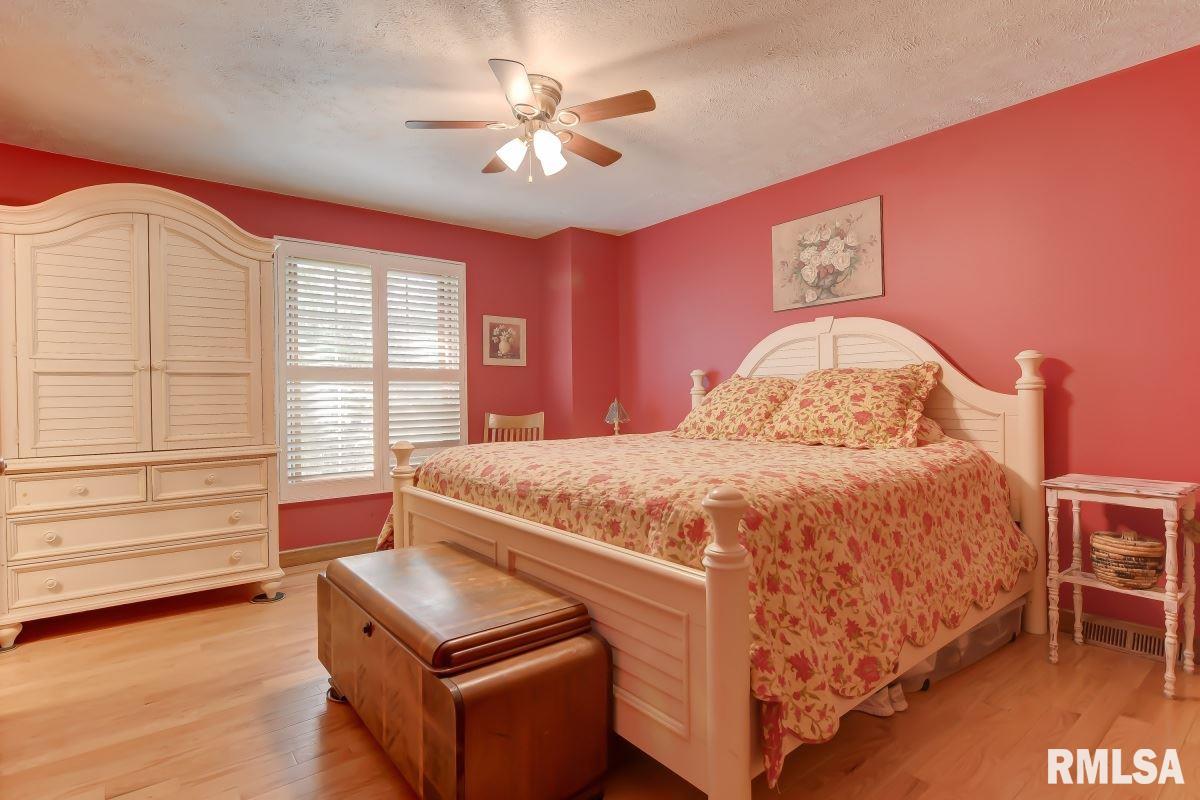 2608 Delaware Drive Springfield, IL 62702 - Photo 16 of 30