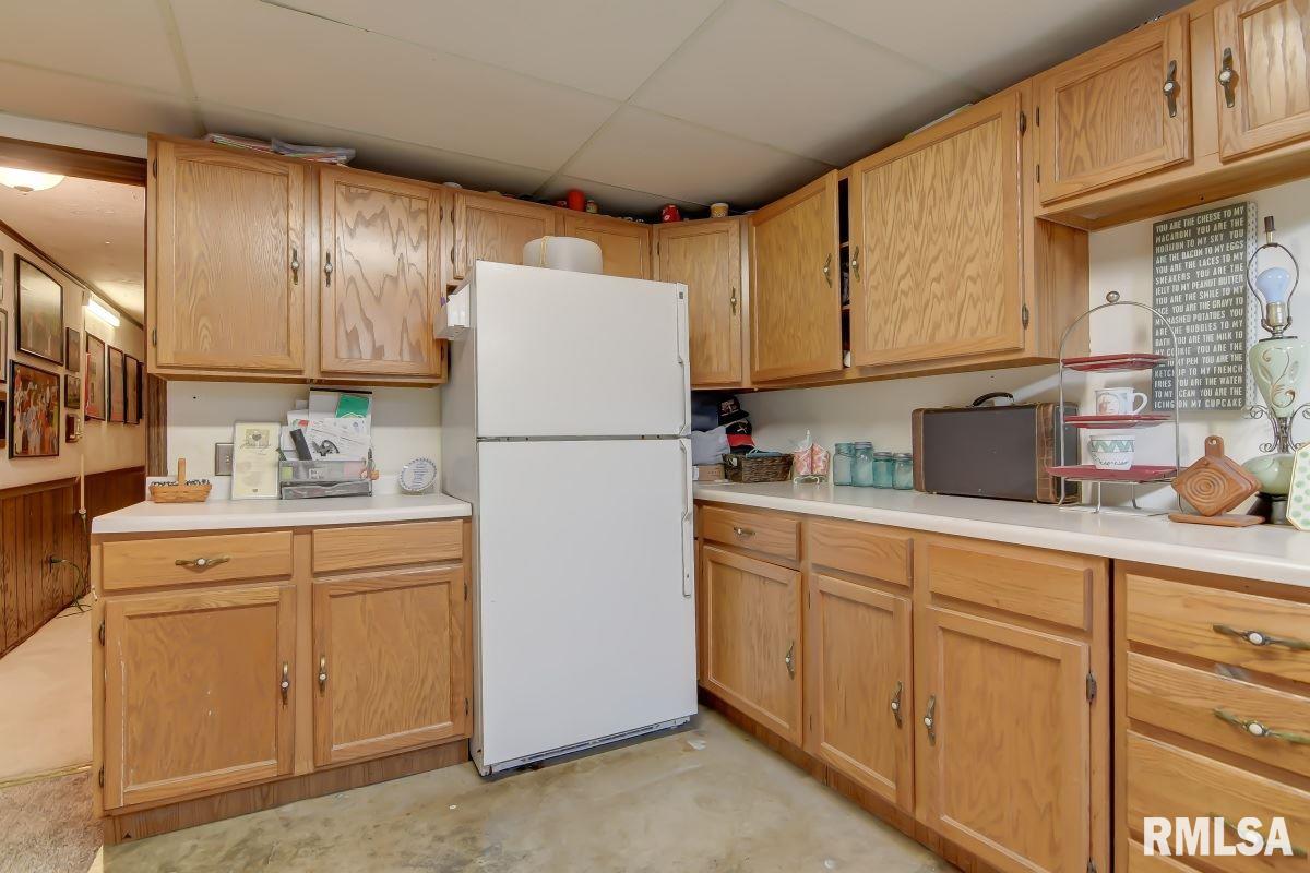 2608 Delaware Drive Springfield, IL 62702 - Photo 28 of 30