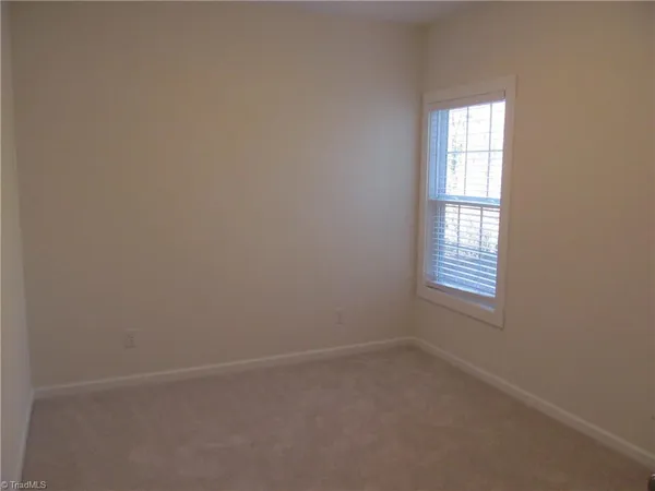 $1,395 | 2606 Pennoak Lane, Unit F, Greensboro, NC 27407