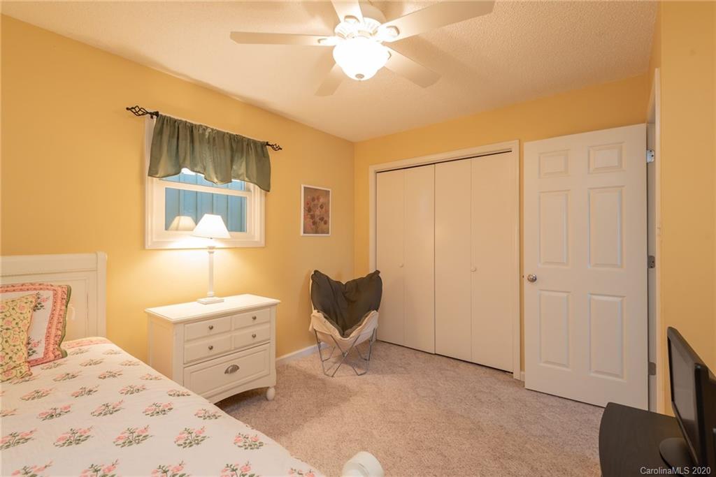 6646 Harbor Lane Conover, NC 28613 - Photo 32 of 44 Gallery Image 32