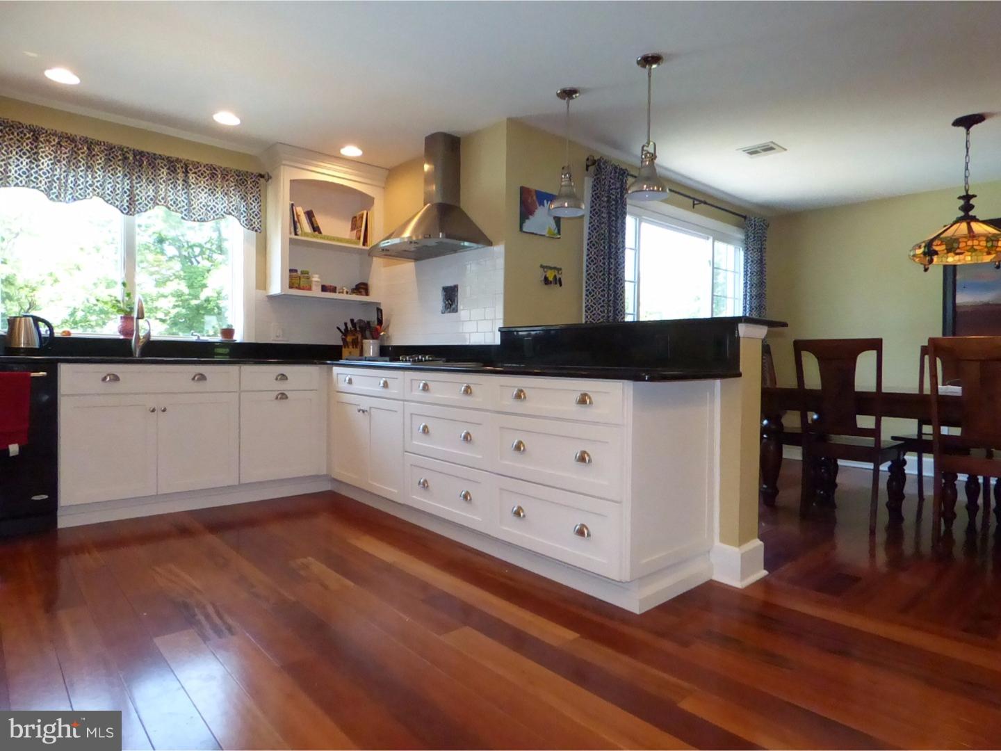 20 Autumn Road Churchville, PA 18966 - Photo 12 of 25 Kitchen